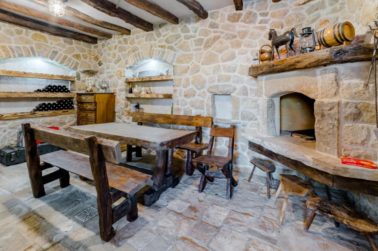 Holiday Home Rustic Kraljici Exterior foto